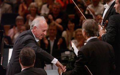 Watch Music By Beethoven Online Stingray Classica stingray classica